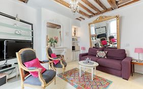 Parisian Cocoon 1Bdr Flat - Prime Loc Le Marais